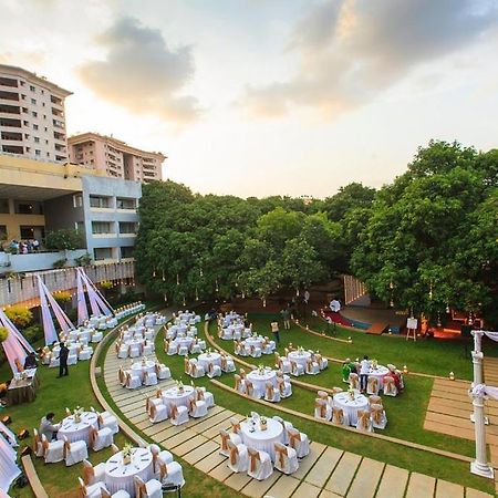 The Woodrose Hotel Bangalore Exterior photo